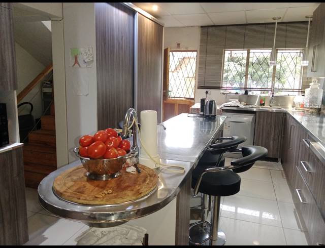 4 BEDROOM HOUSE FOR SALE IN BELFORT ESTATE